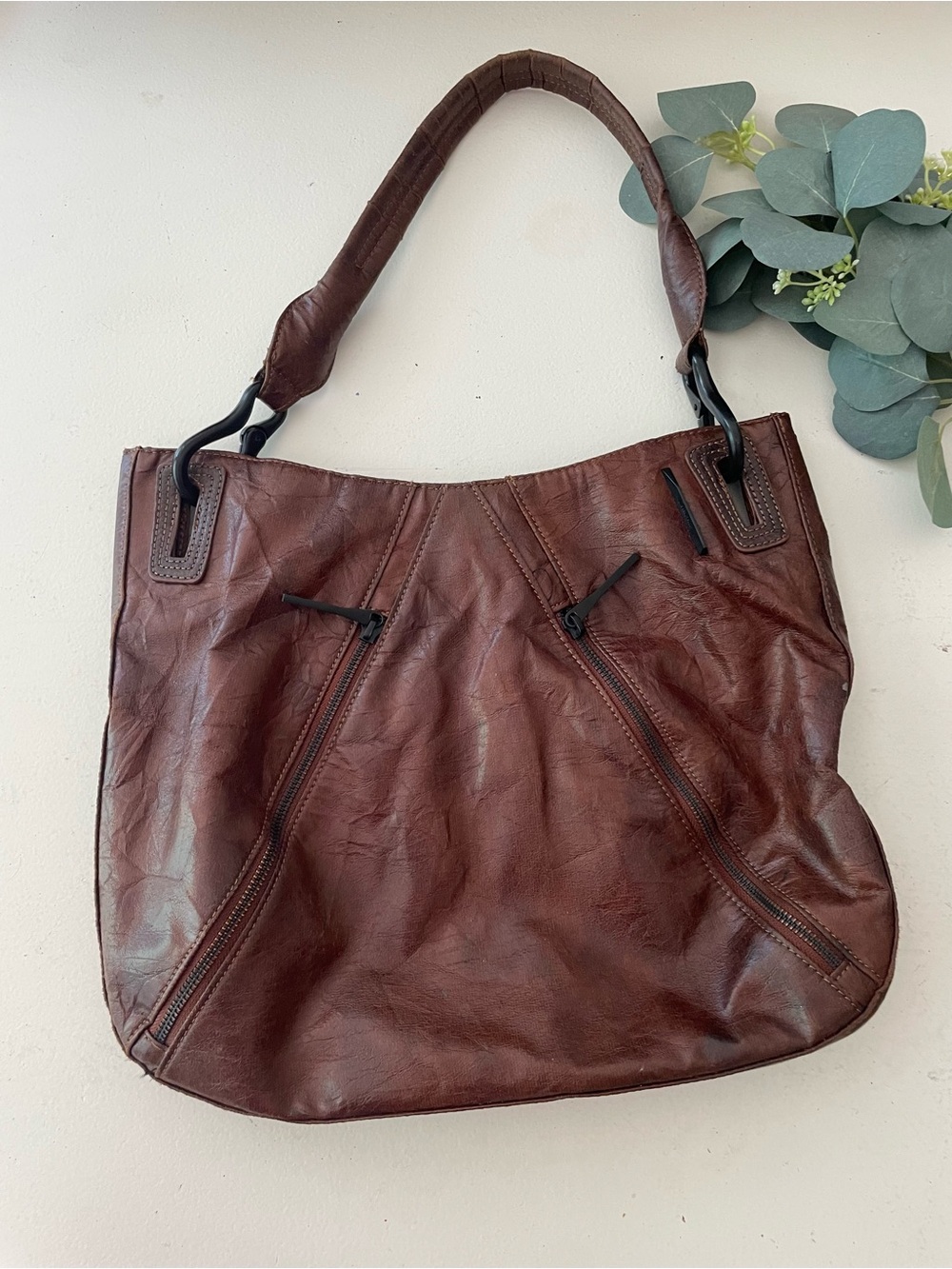 Matt & Nat Vegan Leather Shoulder Bag